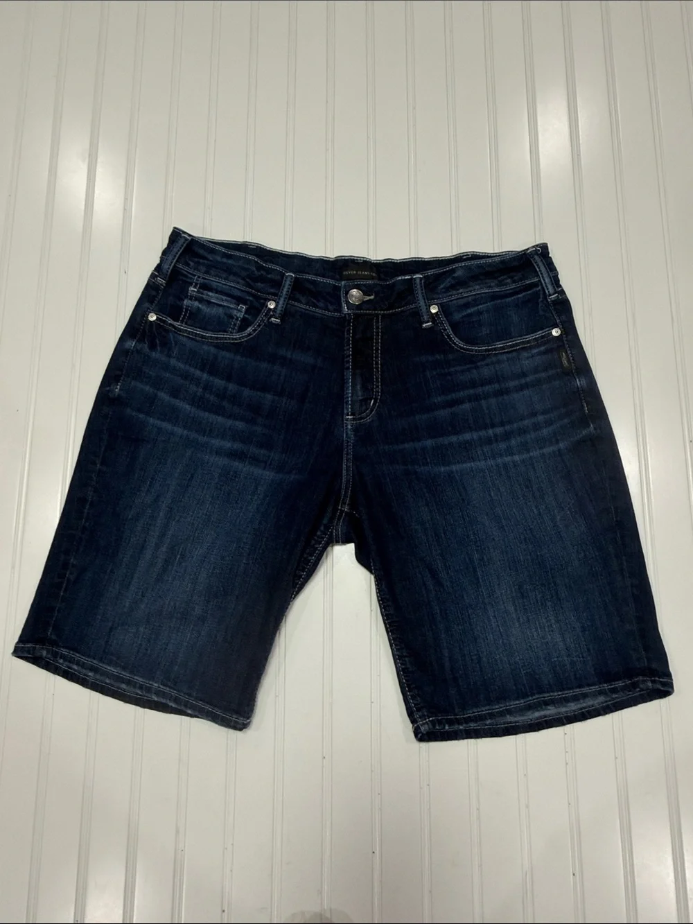Silver Jeans Co. Suki Bermuda Denim Shorts Women’s Size 34